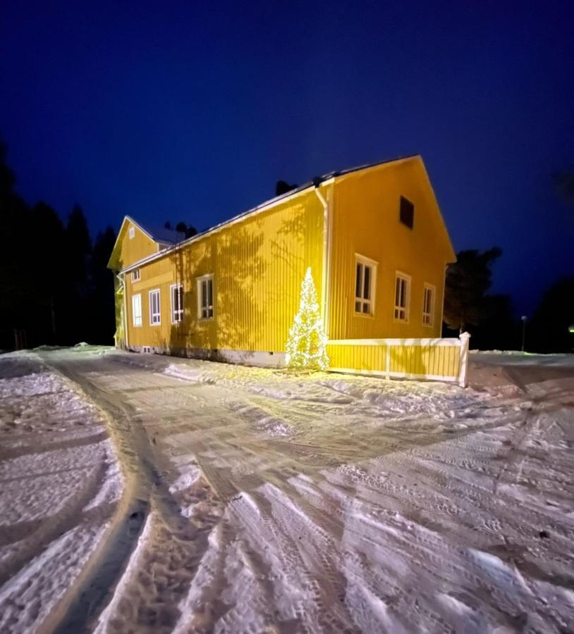 Kuukkeli Ivalo Airport Inn Екстериор снимка