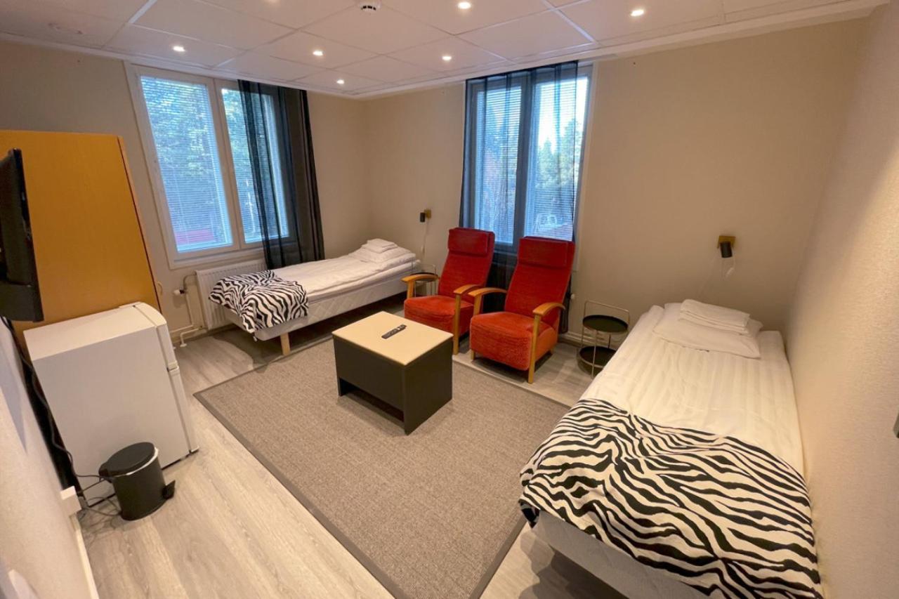 Kuukkeli Ivalo Airport Inn Екстериор снимка