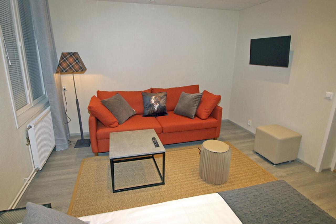 Kuukkeli Ivalo Airport Inn Стая снимка