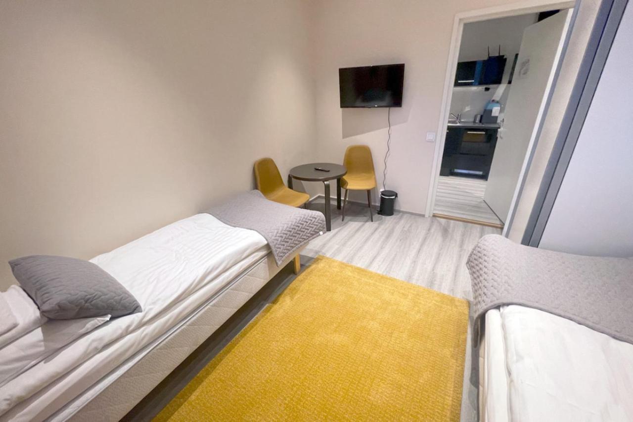 Kuukkeli Ivalo Airport Inn Стая снимка